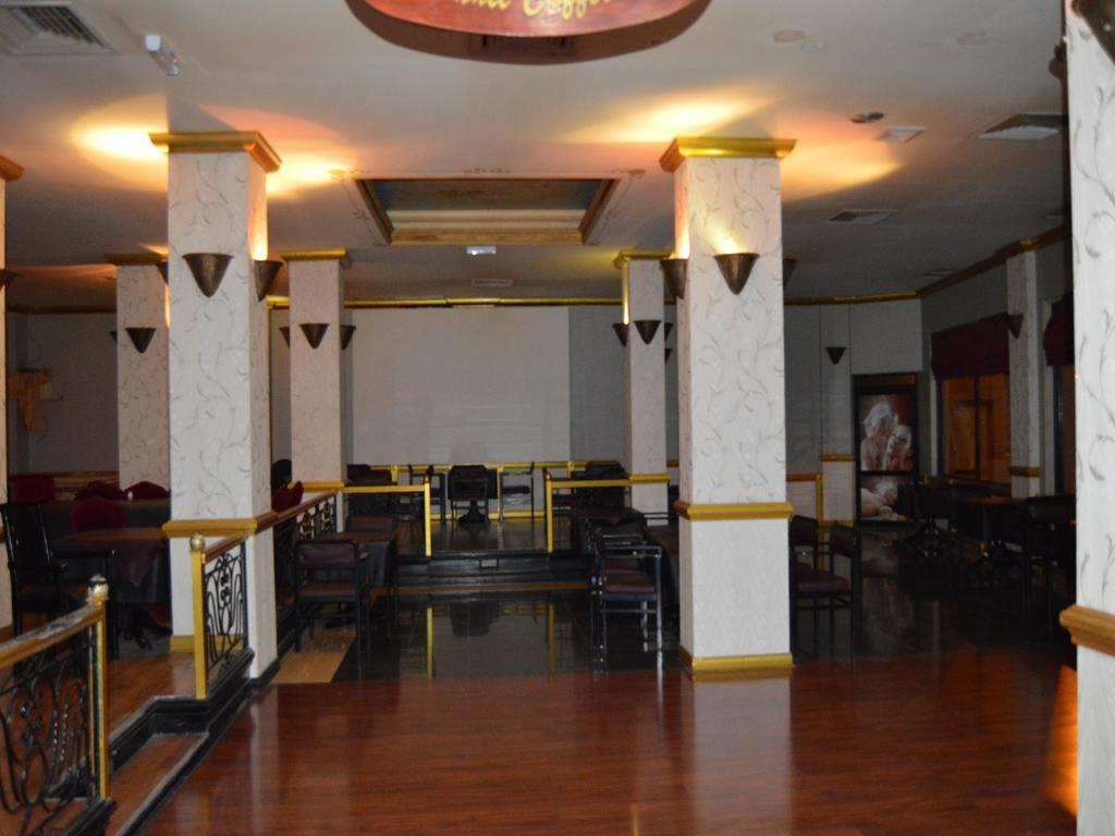 San Rock Hotel Манама Экстерьер фото