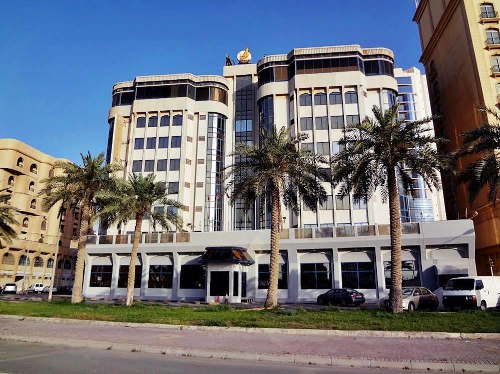 San Rock Hotel Манама Экстерьер фото